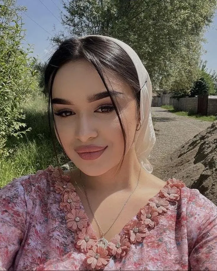 Elif - Sancaktepe Escort
